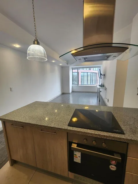Venta Departamento La Carolina Dos Dorm. Dos Parqueaderos y Bodega 130 m Totales — imagen 4