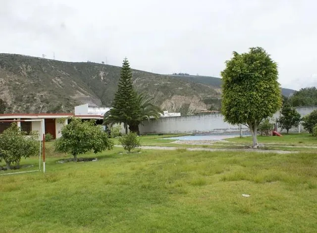 Venta - Casa - Terreno - Mitad del Mundo - Norte - Quito — imagen 5