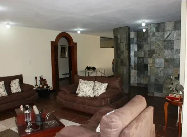 Venta - Casa - Terreno - Mitad del Mundo - Norte - Quito — imagen 2