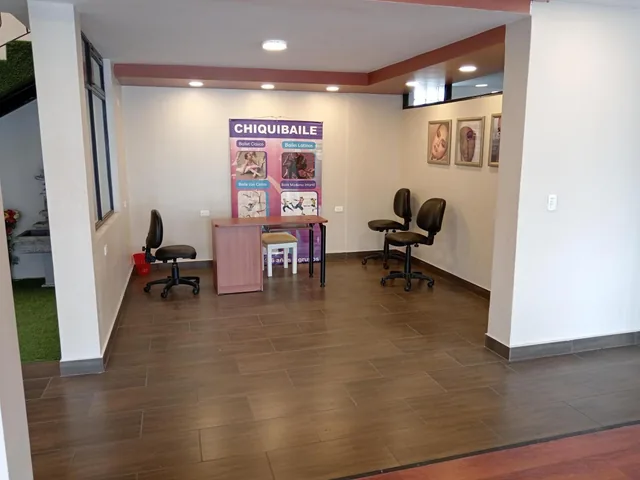 Se Vende Casa Comercial, Sector Plaza de Toros — imagen 3