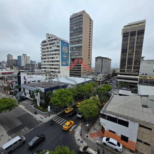 Se Vende Departamento en Edificio Fiesta - Los Ríos y 1ero de Mayo, Guayas — imagen 5