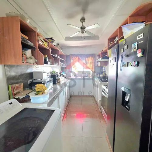 Se Vende Departamento en Edificio Fiesta - Los Ríos y 1ero de Mayo, Guayas — imagen 3