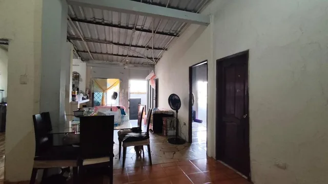 Casa en Venta, Colinas de La Alborada, Irir, Guayas — imagen 4