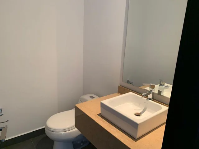Vendo Dep en Bellavista 220 m² Mas 15 m² de Balcón $350.000 — imagen 2