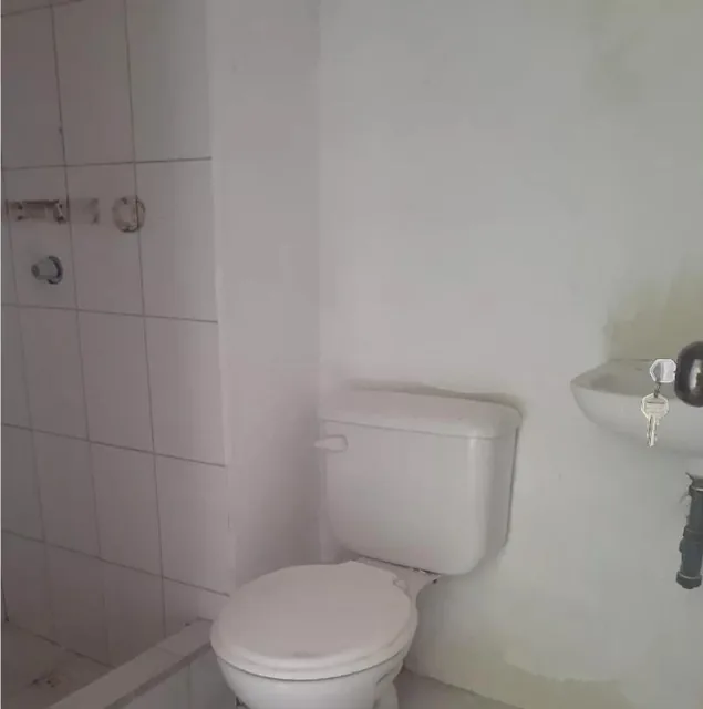 Vendo Casa 2 Plantas en Conjunto Privado, Sur de Quito Guamaní — imagen 3