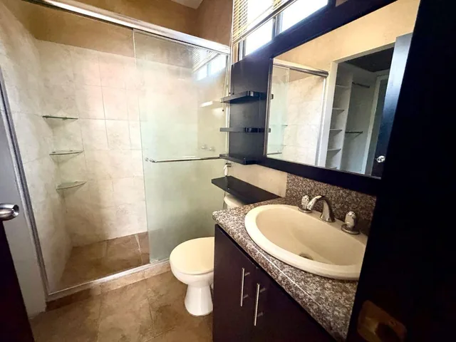 Samborondón, Primeros Kms. Vendo Departamento Segundo Piso Alto, 3 Habitaciones, Guayas — imagen 5