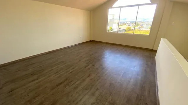 Venta de Casa en Urbanización de Lujo – Valle de Los Chillos / Capelo — imagen 3