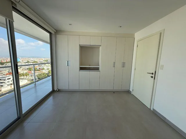 Departamento de Venta Frente Al Mar en Manta, Manabí — imagen 3