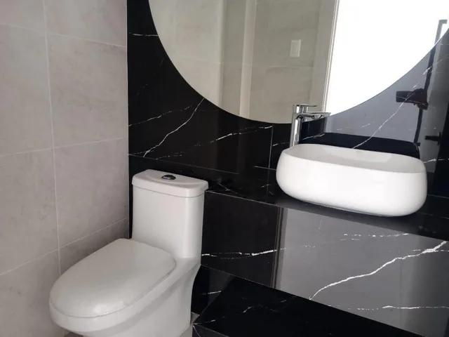 Casa de Venta en La Urbanización Ciudad Celeste, Samborondón, de Estreno. Guayas — imagen 2