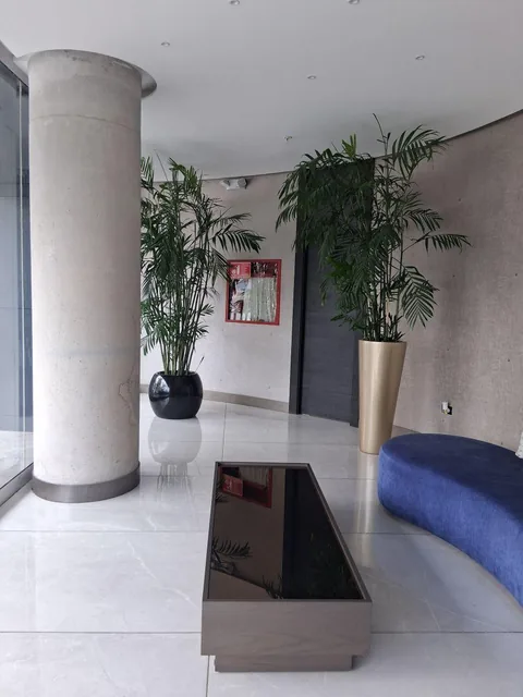 Departamento de Lujo en El Sector Mas Tranquilo y Señorial de La Gonzalez Suarez Suarez. Provincia de Pichincha — imagen 2