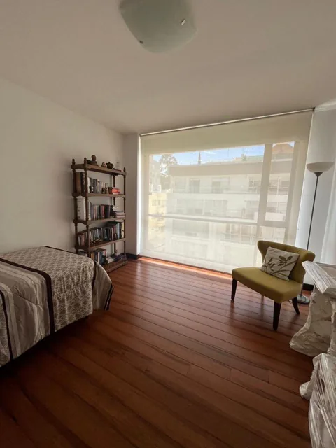 Vendo Hermoso y Moderno Penthouse Quiteño Libre / Bellavista — imagen 5