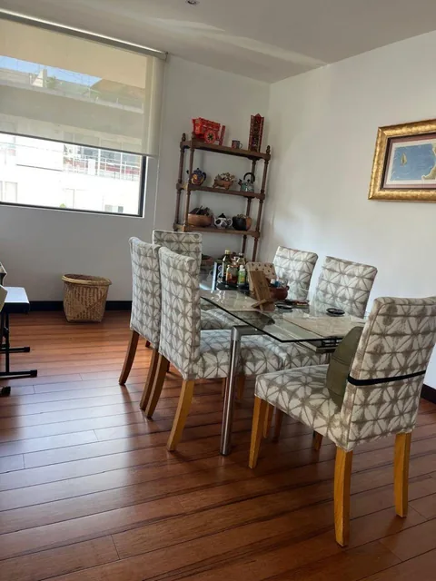 Vendo Hermoso y Moderno Penthouse Quiteño Libre / Bellavista — imagen 3