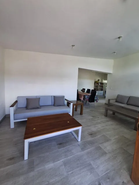Venta Casa de Una Planta en Fajardo – Valle de Los Chillos | Urbanización Privada | 2.355 m² de Terr — imagen 2