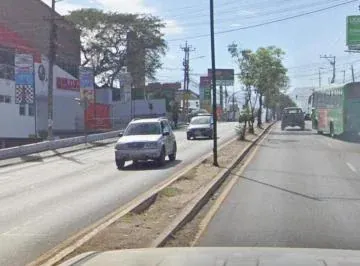 Terreno con Construcciones 100% Comercial Sobre La Interoceanica — imagen 3
