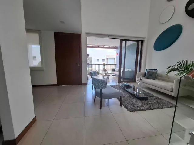 Casa de 197 m² con 3 Dorm. en Venta en Tumbaco — imagen 4