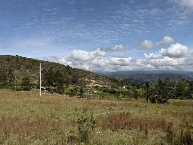 Amplio Lote de Terreno en Challuabamba Alto T3192, Azuay — imagen 4