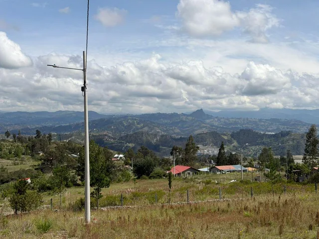 Amplio Lote de Terreno en Challuabamba Alto T3192, Azuay — imagen 3
