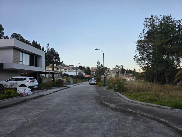 Terreno de 278 m² en Venta en El Sur de Cuenca, Azuay — imagen 3