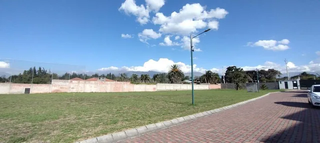 Vendo Terreno en Cumbaya Sector La Pampite — imagen 2