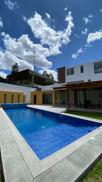 Departamento Nuevo por Estrenar en Venta en Cumbayá — imagen 2