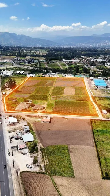 En Venta Terreno 49.442 m² a 6 Minutos del Aeropuerto. Inversionistas, Constructores! — imagen 2