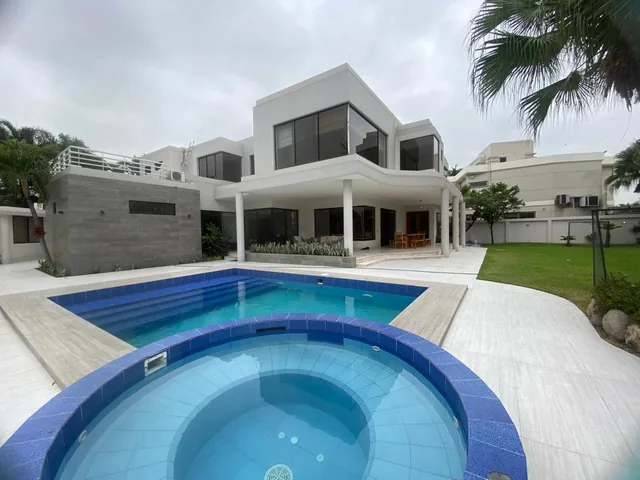 Terreno a La Venta en Vista Al Parque. Guayas — imagen 2