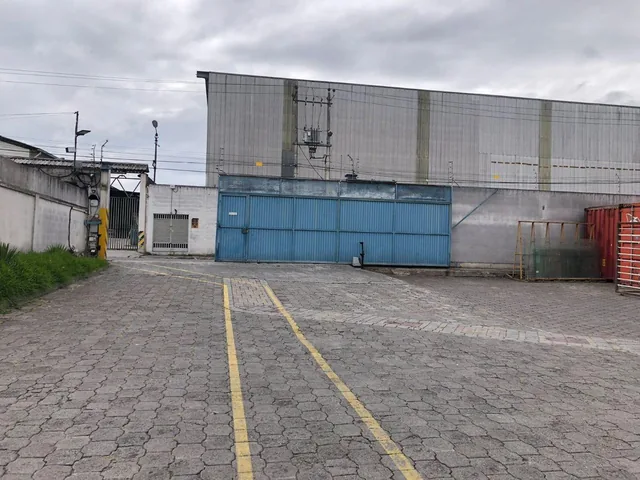 En Venta Terreno Esquinero 928 Mtrs, Dentro Urbanizacion: Piscina, Lagos, Seguridad. Tabacundo $39.80 — imagen 4