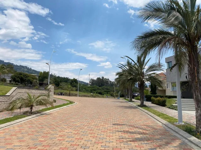 La Ceramica: Lotes Planos Desde 1.100 m², con Vista. Acceso Ruta Viva — imagen 2