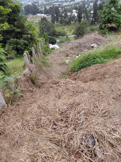 Terreno en Venta en Tumbaco Sector Comuna Central 680 m² con Escritura — imagen 2