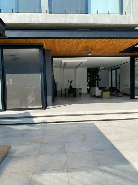 Espectacular Casa Al Lago Minimalista y Elegante, Guayas — imagen 3