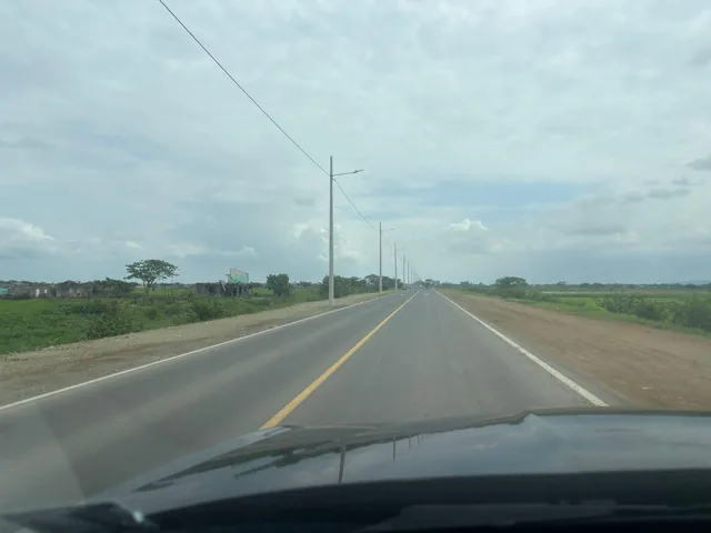 Vendo Nuevo Samborondon Desde 2 Hectáreas Industrial Bajo Impacto - Comercial Ave Ronald Sonne, Guayas — imagen 4