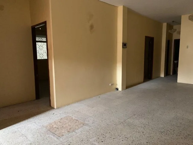 Casa de Venta en Manta Vía Circunvalación E/z, Manabí — imagen 2