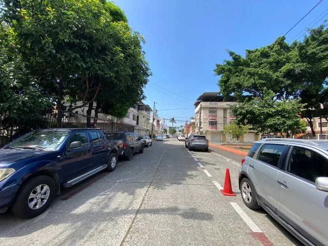 Terreno Residencial de 120 m² en Venta en El Norte de Guayaquil, Guayas — imagen 3