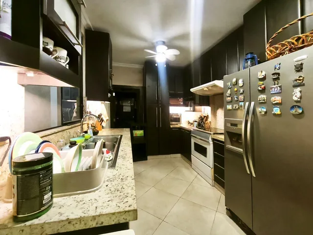 Casa en Venta en Urbanización Terrasol con 4 Dorm. Km 6 Vía a Samborondón, Guayas — imagen 5