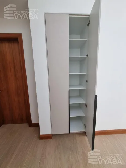 Tumbaco - Bellavista - La Viña Alta, Casa de Venta 186 m² por Estrenar - C1 — imagen 4