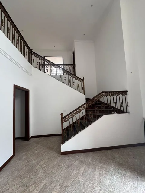 Casa en Samborondón con 4 Habitaciones y 714 m² en Venta, Al Rio, Guayas — imagen 2