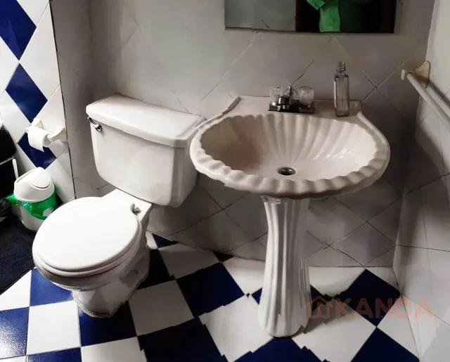 Casa Tipo Hotel - Casa de Venta - 24 Cuartos - Sector Mariscal — imagen 5