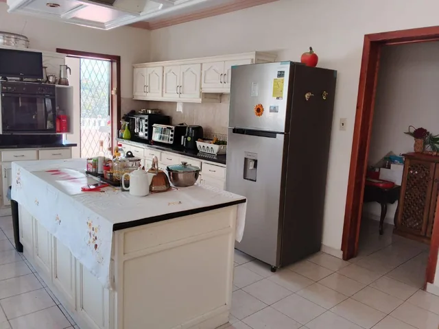 Vendo Hermosa Casa, Sector Reservorio, Cumbayá — imagen 4