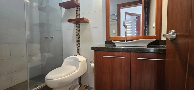 Vendo Casa de Dos Plantas en El Pinar Alto Dentro de Urbanización y con Seguridad de Primera — imagen 5