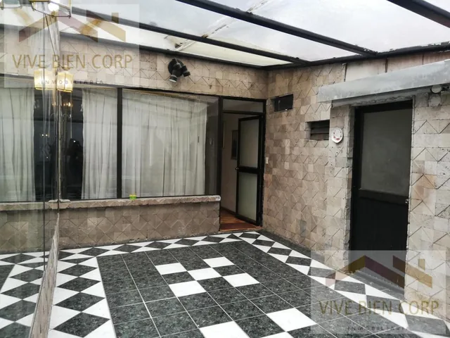 Venta Casa Independiente 3 Pisos - Av Machala — imagen 5