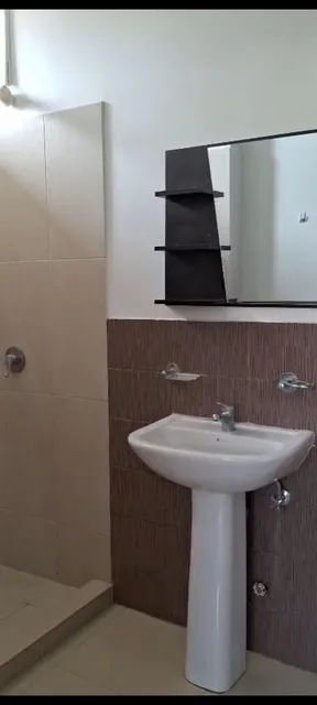 Se Vende Casa Rentera Urb. Santa Cecilia Sector Ceibos, Guayas — imagen 3