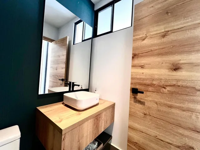 Tumbaco, Hermosa Casa por Estrenar, Generador, Piscina, $178.800 — imagen 3