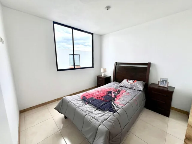 Mv - Sector Puembo, en Venta Hermosa Casa Vip de Dos Pisos a Estrenar 3d 105 m² — imagen 5