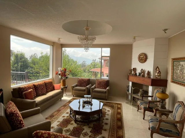 Exclusiva Propiedad en Nayón: 1,279 m² de Naturaleza con Potencial Constructivo — imagen 5
