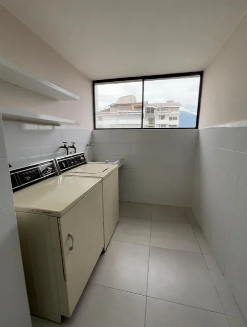 Departamento Premium en González Suárez: ¡Alta Plusvalía Garantizada! — imagen 5