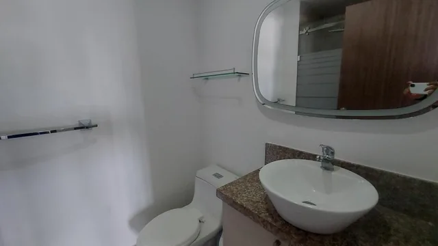Alquiler Departamento Amoblado en Parque Empresarial Colón, Guayas — imagen 2