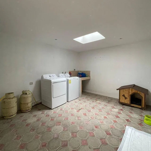 Hermosa Casa en Venta, Sector Cebollar, Azuay — imagen 4