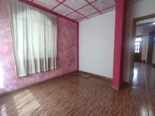 Casa Rentera en Venta Zabala, Calderon — imagen 2