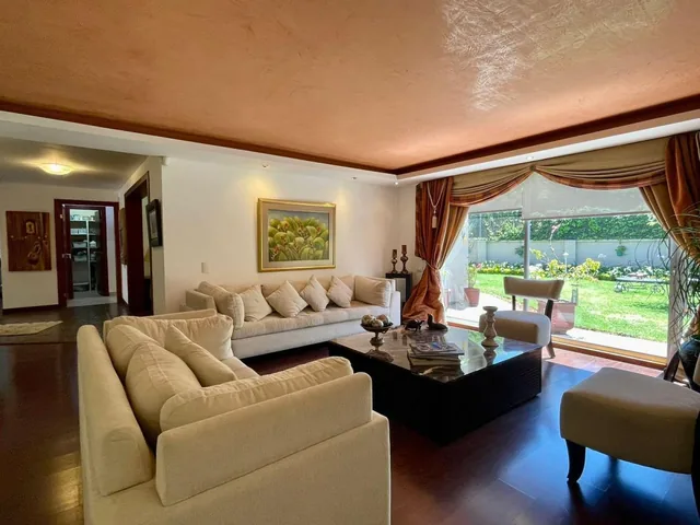 Casa de Venta en Cumbaya Sector Lumbisi — imagen 5