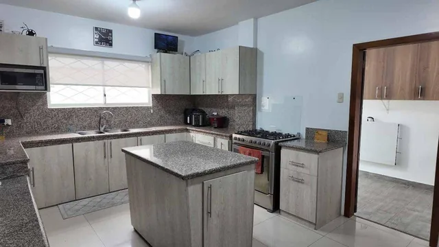 Casa de Venta en Manta Zona Sur en Condominio L/f, Manabí — imagen 5
